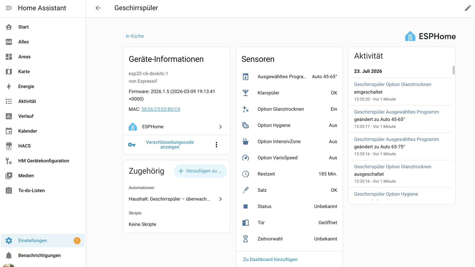 Das Home-Assistant-Dashboard des Geschirrspülers mit Geräte-Informationen, Sensoren wie Restzeit, Salz und Tür sowie der Aktivitäts-Historie